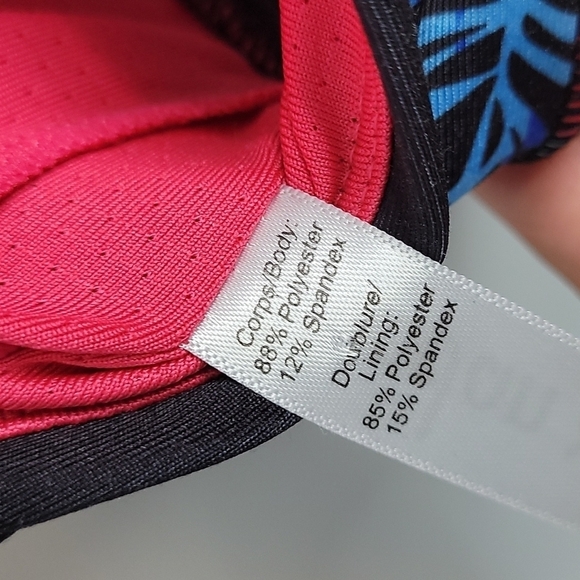 Kyodan Black and Blue Sports Bra - Picture 7 of 7